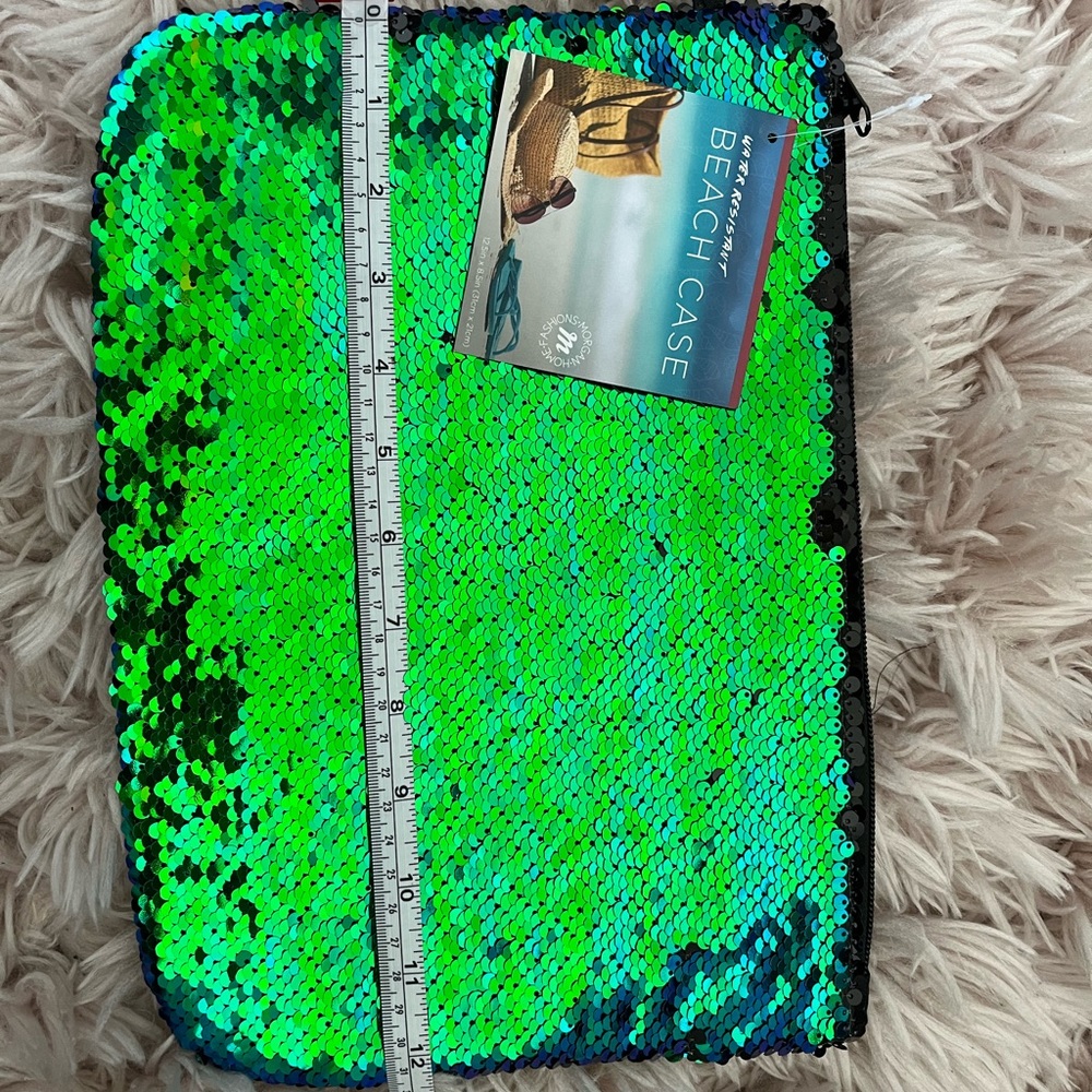 Beach case - Picture 3 of 4